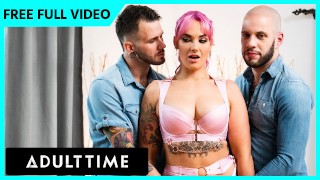 ADULT TIME – PIERWSZY BISEKSUALNY MMF THREESOME Siri Dahl z Wolfem Hudsonem i Johnnym Hillem! PEŁNA SCENA!