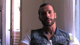 Z bliska z Denisem Vegą